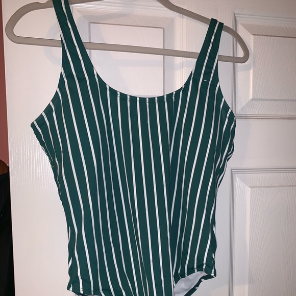 Striped one piece swimsuit - Picture 2 of 3